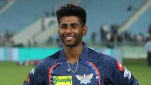  Mayank Yadav: ವೇಗದ ಬೌಲಿಂಗ್ ಮೂಲಕ ಜಗತ್ತಿನ ಗಮನ ಸೆಳೆದ ಮಯಾಂಕ್ ಯಾದವ್ ಯಾರು ಗೊತ್ತಾ?