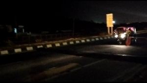  ಹಿರಿಯೂರು: ರಾಷ್ಟ್ರೀಯ ಹೆದ್ದಾರಿಯಲ್ಲಿ ಆಟೋ ಪಲ್ಟಿ: NHAIನ ಆ ಒಂದು ಯಡವಟ್ಟಿನ ವಿರುದ್ಧ ಭುಗಿಲೆದ್ದ ಆಕ್ರೋಶ 