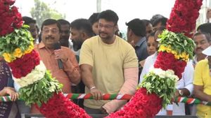 Darshan: ಮಂಡ್ಯದಲ್ಲಿ ಚಾಲೆಂಜಿಂಗ್ ಸ್ಟಾರ್ ದರ್ಶನ್ ಪ್ರಚಾರ ಕಾಂಗ್ರೆಸ್‌ಗೆ ಗೆಲುವಿಗೆ ಸಹಕಾರಿಯಾಗುತ್ತಾ?
