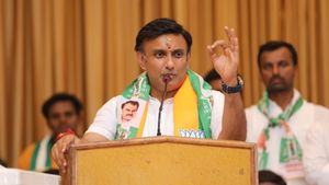 Dr. K Sudhakar Assets: ಚಿಕ್ಕಬಳ್ಳಾಪುರ ಮೈತ್ರಿ ಅಭ್ಯರ್ಥಿ ಡಾ.ಕೆ.ಸುಧಾಕರ್ ಆಸ್ತಿ ವಿವರ