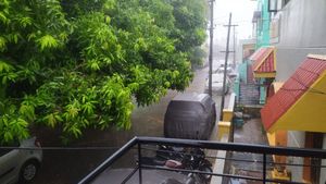 Heavy rain: ಬೆಳ್ಳಂಬೆಳಗ್ಗೆಯೇ ಉಡುಪಿ ಜಿಲ್ಲೆಯ ಹಲವೆಡೆ ಗುಡುಗು, ಸಿಡಿಲು ಸಹಿತ ಭಾರೀ ಮಳೆ