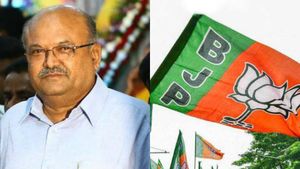 ಸಂವಿಧಾನ ಬದಲಿಸಲು ಬಿಜೆಪಿ 400 ಸೀಟು ಕೇಳುತ್ತಿದೆ: HM ರೇವಣ್ಣ