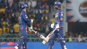  LSG Vs CSK: ಕನ್ನಡಿಗ ಕೆಎಲ್ ರಾಹುಲ್ ಭರ್ಜರಿ ಬ್ಯಾಟಿಂಗ್: ಸಿಎಸ್‌ಕೆ ವಿರುದ್ಧ ಲಕ್ನೋ ತಂಡಕ್ಕೆ ಭರ್ಜರಿ ಗೆಲುವು