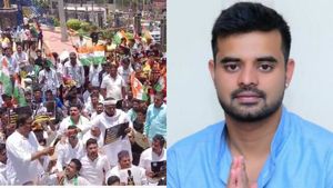 Prajwal Revanna: ಯುವ ಕಾಂಗ್ರೆಸ್‌ನಿಂದ ಪ್ರತಿಭಟನೆ: ಕಾರ್ಯಕರ್ತರ ಆಕ್ರೋಶ, ಬಂಧನಕ್ಕೆ ಆಗ್ರಹ