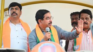 ಕರ್ನಾಟಕದ ಬಡವರ ಹಸಿವು ನೀಗಿಸಿದ್ದು ಕೇಂದ್ರ ಸರ್ಕಾರ-ಪ್ರಹ್ಲಾದ್ ಜೋಶಿ