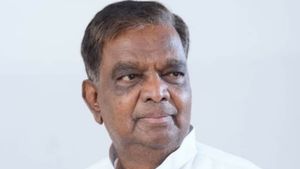 ಸೋಲಿನಿಂದ ಆರಂಭ, ಗೆಲುವಿನಿಂದ ರಾಜಕೀಯ ಅಂತ್ಯ : ಶ್ರೀನಿವಾಸ್‌ ಪ್ರಸಾದ್‌ ಅವರು ರಾಜಕೀಯ ಜೀವನದ ಬಗ್ಗೆ ನಿಮಗೆಷ್ಟು ಗೊತ್ತು?