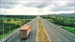 NH 48 ವಾಹನ ಸವಾರರಿಗೆ ಮಾಹಿತಿ, 2 ಟೋಲ್ ರದ್ದು 