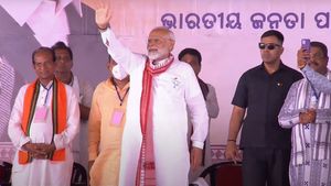 ಮಮತಾ ಬ್ಯಾನರ್ಜಿ ಕೋಟೆಯಲ್ಲಿ ಒಂದೇ ದಿನ ನಾಲ್ಕು ಕಡೆ ಮೋದಿ ಚುನಾವಣಾ ಪ್ರಚಾರ