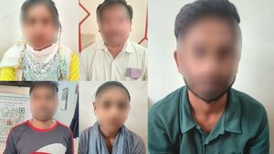  ಬೆಳಗಾವಿ: ₹1,40,000ಕ್ಕೆ 30 ತಿಂಗಳ ಹಸುಗೂಸು ಮಾರಾಟಕ್ಕೆ ಯತ್ನಿಸಿದ ಐವರು ಈಗ ಪೊಲೀಸರ ಅತಿಥಿಗಳು