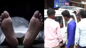 Mysuru Food Poison: ಮೈಸೂರಿನಲ್ಲಿ ದಾರುಣ ಘಟನೆ: ಗೃಹ ಪ್ರವೇಶದ ಊಟ ಸೇವಿಸಿ ಮಹಿಳೆ ಸಾವು