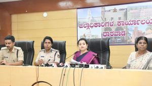 ಧಾರವಾಡದಲ್ಲಿ ಮತ ಏಣಿಕೆಗೆ ಸಕಲ ಸಿದ್ಧತೆ: ಪಾರ್ಕಿಂಗ್ ವ್ಯವಸ್ಥೆ ಬಗ್ಗೆ ಮಾಹಿತಿ ತಿಳಿಯಿರಿ