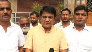 Mandya: ನೀರಾವರಿ ತಿದ್ದುಪಡಿ ವಿಧೇಯಕ ವಾಪಸ್ ಪಡೆಯಲು ಆಗ್ರಹ