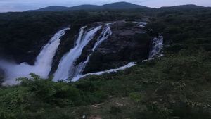 ಪ್ರವಾಸಿಗರೇ ಗಮನಿಸಿ..! ಶಿವನ ಸಮುದ್ರದ ಭರಚುಕ್ಕಿ-ಗಗನಚುಕ್ಕಿಯಲ್ಲಿ ಜಲವೈಭವ ಆರಂಭ
