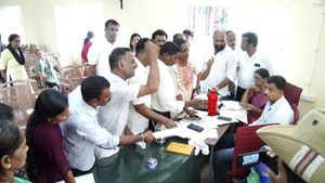 Udupi: ತೆಂಕನಿಡಿಯೂರು ಗ್ರಾಮ ಪಂಚಾಯತ್ ಸಭೆಯಲ್ಲಿ ಕಾಂಗ್ರೆಸ್-ಬಿಜೆಪಿ ಸದಸ್ಯರ ಬಡಿದಾಟ