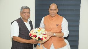 ಬೆಳಗಾವಿ ದಂಡು ಮಂಡಳಿಯ ಜಾಗ ಹಸ್ತಾಂತರ: ರಕ್ಷಣಾ ಸಚಿವರಲ್ಲಿ ಜಗದೀಶ್ ಶೆಟ್ಟರ್ ಮನವಿ 