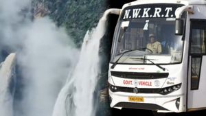 Special Bus For Jog Falls: ಒಮ್ಮೆ ನೋಡಿ ಜೋಗಾದ ಗುಂಡಿ: ಜೋಗ್ ಫಾಲ್ಸ್ ವಿಶೇಷ ಬಸ್ಸಿಗೆ ಹೆಚ್ಚಿದ ಬೇಡಿಕೆ 