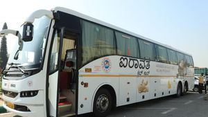 KSRTC Buses Cancel: ಈ ಮಾರ್ಗದಲ್ಲಿ ಶೇ.50ರಷ್ಟು ಪ್ರೀಮಿಯಂ ಬಸ್ ಸಂಚಾರ ರದ್ದು, ಯಾಕೆ?