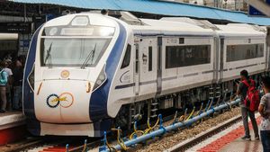 Vande Bharat Express: ಬೆಂಗಳೂರು-ಕೊಪ್ಪಳ ವಂದೇ ಭಾರತ್‌ ರೈಲಿಗಾಗಿ ಬೇಡಿಕೆ 