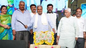  ನನ್ನ ಕುರ್ಚಿ ಗಟ್ಟಿಯಾಗುತ್ತಿದೆ, ಯಾರಿಂದಲೂ ಅಲ್ಲಾಡಿಸಲು ಸಾಧ್ಯವಿಲ್ಲ: ಸಿಎಂ ಸಿದ್ದರಾಮಯ್ಯ 