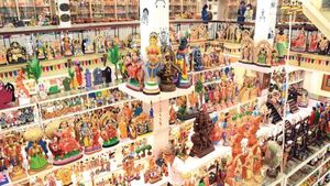 Mysuru: ಮೈಸೂರಿನ ಬೊಂಬೆ ಮನೆಗೆ ರಾಮ್ ಸನ್ಸ್ ಕಲಾಪ್ರತಿಷ್ಠಾನದ ಮೆರಗು