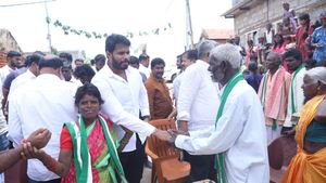 Channapatna By Election: ಚನ್ನಪಟ್ಟಣದಲ್ಲಿ ನಿಖಿಲ್ ಕುಮಾರಸ್ವಾಮಿ ಪ್ರವಾಸ ಏಕೆ? 