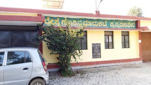 ಸಕ್ಕರೆನಾಡು ಮಂಡ್ಯದಲ್ಲಿ ಅದೃಷ್ಟದಂತಿದ್ದ ರೇಷ್ಮೆ ಕೃಷಿ ನೇಪಥ್ಯಕ್ಕೆ ಸರಿಯಲು ಕಾರಣವೇನು?