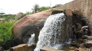 ಇಷ್ಟಾರ್ಥ ನೆರವೇರಿಸುವ ಮಂಡ್ಯದ ತೊಣ್ಣೂರಿನ ಮದಗ! ಇಲ್ಲಿನ ದೇಗುಲಗಳ ಐಹಿತ್ಯವೇನು?