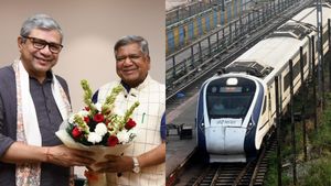 Vande Bharat Train: ಕೇಂದ್ರ ರೈಲ್ವೆ ಸಚಿವರ ಭೇಟಿಯಾದ ಜಗದೀಶ್ ಶೆಟ್ಟರ್, ಬೆಳಗಾವಿ ರೈಲಿನ ಮಹತ್ವದ ಅಪ್ಡೇಟ್