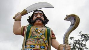  Mahisha Dasara; ಮೈಸೂರು ಅಲ್ಲ 'ಮಹಿಷೂರು'! ಮಹಿಷ ದಸರಾ ಆಚರಣಾ ಸಮಿತಿ ಆಹ್ವಾನ ಪತ್ರಿಕೆಯಲ್ಲಿ ಉಲ್ಲೇಖ
