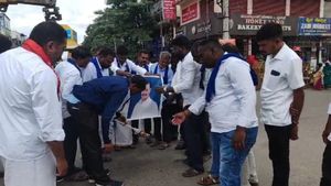  ಶಾಸಕ‌ ಮುನಿರತ್ನಗೆ ಗಲ್ಲು ಶಿಕ್ಷೆ ನಿಡ್ಬೇಕು, ಇಲ್ಲದಿದ್ರೆ ರಾಜ್ಯಾದ್ಯಂತ ಪ್ರತಿಭಟನೆ ಗ್ಯಾರಂಟಿ: ದಲಿತ ಸಂಘಟನೆಗಳ ಎಚ್ಚರಿಕೆ