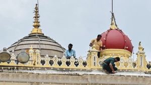 Mysuru Dasara 2024: ದಸರಾಕ್ಕೆ ಸಜ್ಜಾಗುತ್ತಿರುವ ಐತಿಹಾಸಿಕ ಮೈಸೂರು ಅರಮನೆ..!