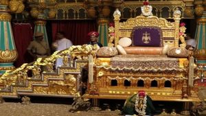 ಅರಮನೆಯಲ್ಲಿ ಖಾಸಗಿ ದರ್ಬಾರ್‌ಗೆ ಸಜ್ಜುಗೊಂಡ ಸಿಂಹಾಸನ: ಅ.3 ರಿಂದ ಖಾಸಗಿ ದರ್ಬಾರ್‌ ಆರಂಭ