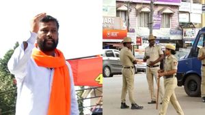 ಬಿಸಿ ರೋಡ್‌ನಲ್ಲಿ ಹಸಿರು ಧ್ವಜ ರ‍್ಯಾಲಿ: ಹಿಂದೂ ಸಂಘಟನೆಗಳ ಕಾರ್ಯಕರ್ತರನ್ನು ಮತ್ತೆ ಕೆಣಕಿದ ಕಿಡಿಗೇಡಿಗಳು