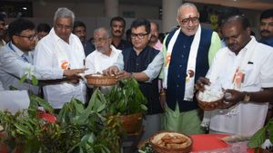 ರೇಷ್ಮೆಗೆ ಮುಂದಿನ ದಿನಗಳಲ್ಲಿ ಹೆಚ್ಚಿನ ಬೆಲೆ ಸಿಗಲಿದೆ ಎಂದ ಕೇಂದ್ರ ಸಚಿವ 