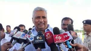 ರಾಹುಲ್ ಗಾಂಧಿಯದ್ದು ಮಾನವ ಜಾತಿ: ಶಾಸಕ ಯತ್ನಾಳ್‌ಗೆ ಸಚಿವರ ತಿರುಗೇಟು