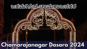  Chamarajanagar Dasara 2024: ದೀಪಾಲಂಕಾರದಲ್ಲಿ ಜಗಮಗಿಸಿದ ಚಾಮರಾಜನಗರ