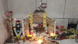 Deepavali 2024: ದೀಪಾವಳಿ ಜಾತ್ರೆಗೆ ಕೊಂಗಳ್ಳಿ ಬೆಟ್ಟ ಸಜ್ಜು: ಇಲ್ಲಿನ ವಿಶೇಷತೆ ಏನು?