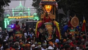 Mysuru Dasara Jamboo Savari 2024: 5ನೇ ಬಾರಿ ಅಂಬಾರಿ ಹೊತ್ತ ಅಭಿಮನ್ಯು