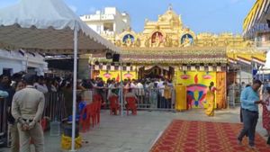 ಗಮನಿಸಿ.. ಹಾಸನಾಂಬೆ ದರ್ಶನದ ಎಲ್ಲಾ ವಿವಿಐಪಿ ಪಾಸ್ ಹಾಗೂ ವಿಶೇಷ ಬಸ್ ಸಂಚಾರ ರದ್ದು!