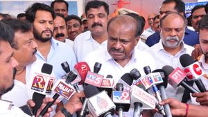  Muda Scam: ಮುಡಾ ಹಗರಣದಲ್ಲಿ ಸಿಎಂ ಸಿದ್ದರಾಮಯ್ಯ ವಿರುದ್ಧ ಹೊಸ ಬಾಂಬ್ ಸಿಡಿಸಿದ ಹೆಚ್‌ಡಿಕೆ 