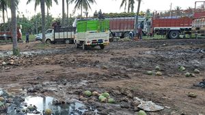 Mandya: ಅನೈರ್ಮಲ್ಯದ ತಾಣವಾದ ಮಂಡ್ಯ ಕಿಕ್ಕೇರಿ ಎಳನೀರು ಮಾರುಕಟ್ಟೆ..!