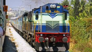 Dasara Special Train: ಮೈಸೂರು ದಸರಾ, ರೈಲುಗಳಿಗೆ ವಿಶೇಷ ನಿಲುಗಡೆ, ನಿಲ್ದಾಣಗಳ ಪಟ್ಟಿ 