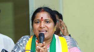 Sandur By Election: ಕಾಂಗ್ರೆಸ್‌ ಅಭ್ಯರ್ಥಿ ಅನ್ನಪೂರ್ಣ ಮುನ್ನಡೆ 