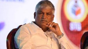  ಸಿ.ಪಿ.ಯೋಗೇಶ್ವರ್‌ಗೆ ಮಾಜಿ ಸಚಿವ ಪುಟ್ಟರಾಜು ವಾರ್ನಿಂಗ್‌! ಯಾವ ಕಾರಣಕ್ಕೆ?