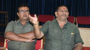  Pratap Simha: ಪ್ರತಾಪ್ ಸಿಂಹ ಕುರಿತಾದ 'ಕತ್ತಲೆ ಜಗತ್ತು' ಪುಸ್ತಕ ಬಿಡುಗಡೆಗೆ ತಡೆಯಾಜ್ಞೆ 