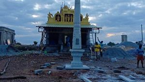 Mandya: ಮಂಡ್ಯದ ನಾಗನಕೆರೆ ಗಿಡದ ಜಾತ್ರೆಯ ವೈಶಿಷ್ಟ್ಯತೆ ಏನು ಗೊತ್ತಾ?