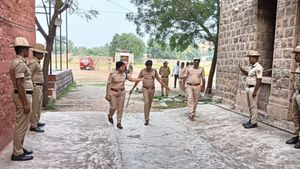 Sandur By Election: ಸಂಡೂರು ಉಪ ಚುನಾವಣೆ ಮತ ಎಣಿಕೆ, ಎಸ್‌ಪಿ ಪರಿಶೀಲನೆ 