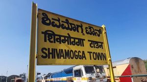 ಶಿವಮೊಗ್ಗ-ಬೆಂಗಳೂರು ನಡುವಿನ ರೈಲು ವೇಳಾಪಟ್ಟಿ, ನಿಲ್ದಾಣಗಳು 