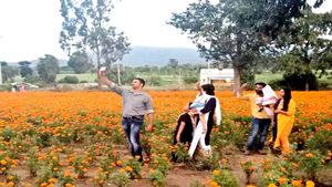 ಪುಷ್ಪಲೋಕದಲ್ಲಿ ಸೆಲ್ಫಿ ಪ್ರಿಯರ ಸುಂದರ ವಿಹಾರ: ಏಲ್ಲಿದು..ಏನಿದು?