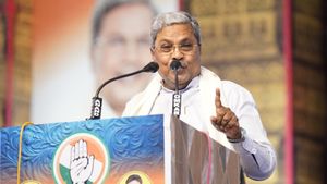 Siddaramaiah: ಹಾಸನದ ಹೆಣ್ಣು ಮಕ್ಕಳು ಕಣ್ಣೀರಲ್ಲಿ ಕೈತೊಳೆಯುತ್ತಿದ್ದಾರೆ: ಸಿದ್ದರಾಮಯ್ಯ ಹೀಗೆ ಹೇಳಿದ್ಯಾಕೆ? 